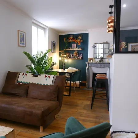 Cosy Magical Flat パリ
